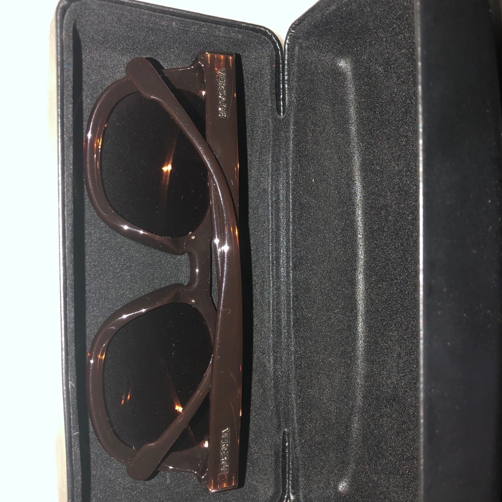 VERSACE sunglasses ⭐️NEW!⭐️ - Picture 4 of 4